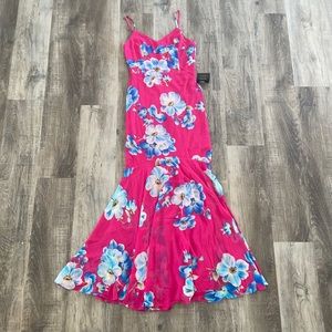 Lulus maxi dress, never worn